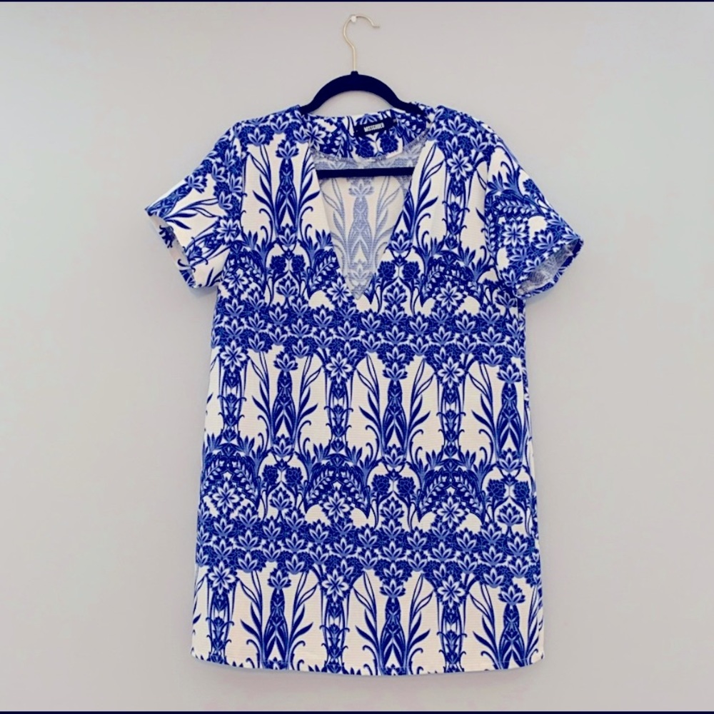 Missguided Cornflower Print Shift Dress